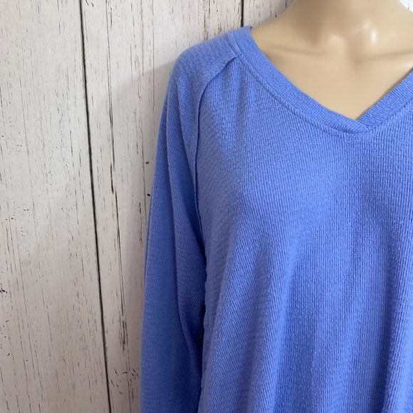 Wildfox Purple Top - Picture 3 of 13